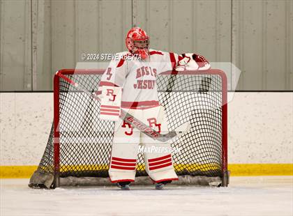 Thumbnail 3 in Regis Jesuit vs. Standley Lake (CHSAA 5A Quarterfinal) photogallery.