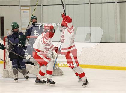 Thumbnail 3 in Regis Jesuit vs. Standley Lake (CHSAA 5A Quarterfinal) photogallery.