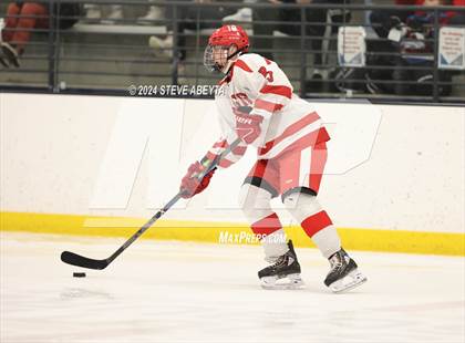 Thumbnail 3 in Regis Jesuit vs. Standley Lake (CHSAA 5A Quarterfinal) photogallery.