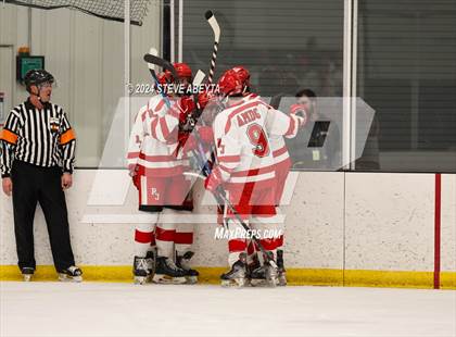 Thumbnail 2 in Regis Jesuit vs. Standley Lake (CHSAA 5A Quarterfinal) photogallery.