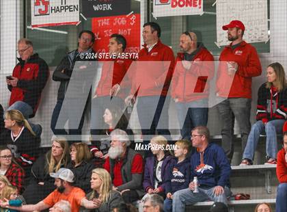 Thumbnail 3 in Regis Jesuit vs. Standley Lake (CHSAA 5A Quarterfinal) photogallery.