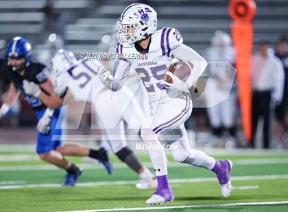 Thumbnail 3 in Jacksboro vs Gunter (UIL 3A D2 Area Playoff) photogallery.