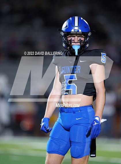 Thumbnail 2 in Jacksboro vs Gunter (UIL 3A D2 Area Playoff) photogallery.