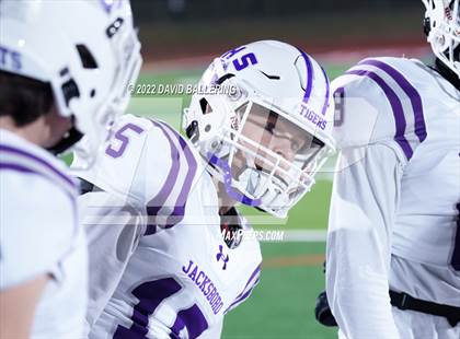 Thumbnail 1 in Jacksboro vs Gunter (UIL 3A D2 Area Playoff) photogallery.