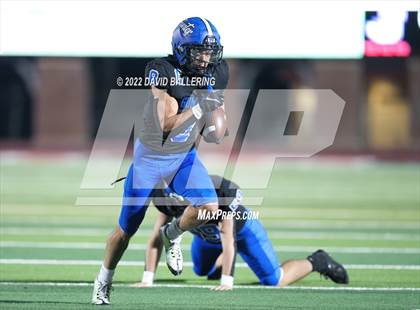 Thumbnail 2 in Jacksboro vs Gunter (UIL 3A D2 Area Playoff) photogallery.