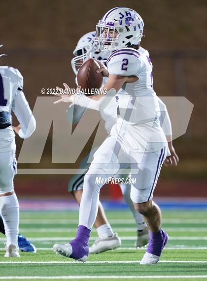 Thumbnail 2 in Jacksboro vs Gunter (UIL 3A D2 Area Playoff) photogallery.