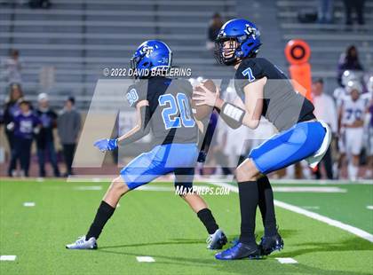 Thumbnail 2 in Jacksboro vs Gunter (UIL 3A D2 Area Playoff) photogallery.