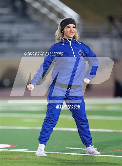 Thumbnail 1 in Jacksboro vs Gunter (UIL 3A D2 Area Playoff) photogallery.