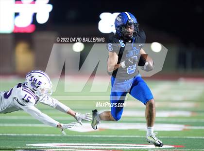 Thumbnail 2 in Jacksboro vs Gunter (UIL 3A D2 Area Playoff) photogallery.