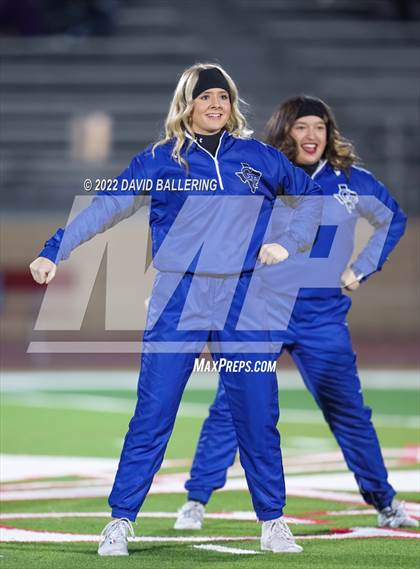 Thumbnail 1 in Jacksboro vs Gunter (UIL 3A D2 Area Playoff) photogallery.