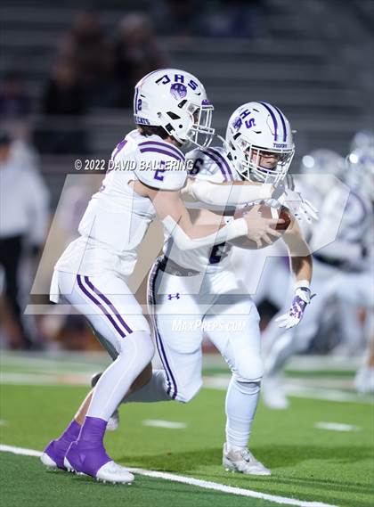 Thumbnail 2 in Jacksboro vs Gunter (UIL 3A D2 Area Playoff) photogallery.