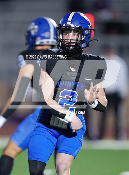 Thumbnail 2 in Jacksboro vs Gunter (UIL 3A D2 Area Playoff) photogallery.
