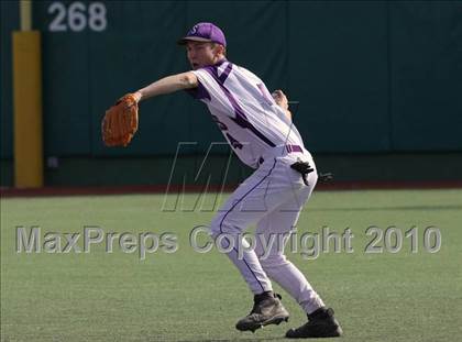 Thumbnail 2 in Central Valley vs. Shasta (Shasta Lake Tournament) photogallery.