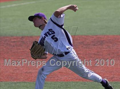 Thumbnail 2 in Central Valley vs. Shasta (Shasta Lake Tournament) photogallery.