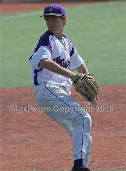 Thumbnail 2 in Central Valley vs. Shasta (Shasta Lake Tournament) photogallery.