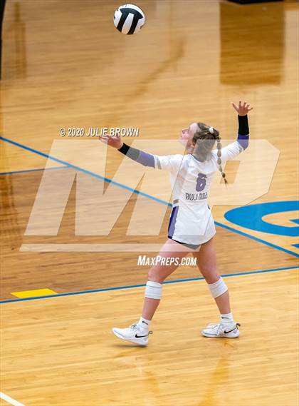 Thumbnail 3 in Roncalli vs Brownsburg (IHSAA 4A Regional Semifinal) photogallery.