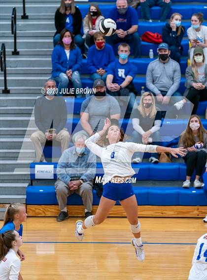 Thumbnail 1 in Roncalli vs Brownsburg (IHSAA 4A Regional Semifinal) photogallery.
