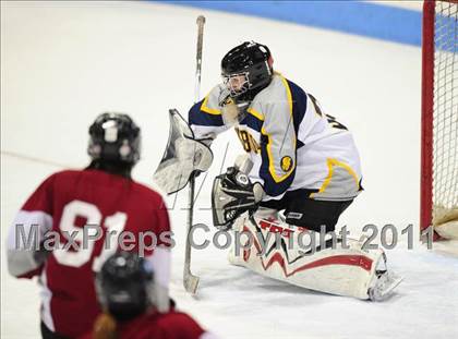 Thumbnail 3 in North Haven vs. Simsbury (CCGHL Final) photogallery.