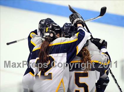 Thumbnail 3 in North Haven vs. Simsbury (CCGHL Final) photogallery.