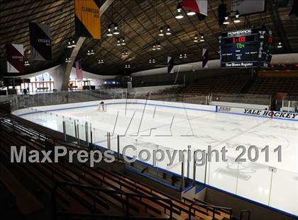 Thumbnail 1 in North Haven vs. Simsbury (CCGHL Final) photogallery.