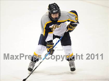 Thumbnail 2 in North Haven vs. Simsbury (CCGHL Final) photogallery.