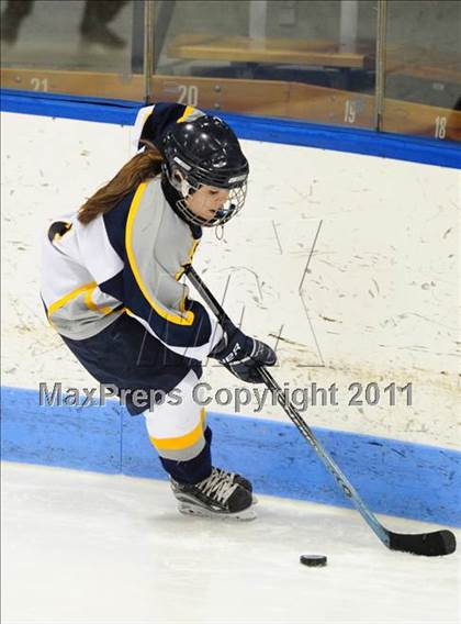 Thumbnail 3 in North Haven vs. Simsbury (CCGHL Final) photogallery.