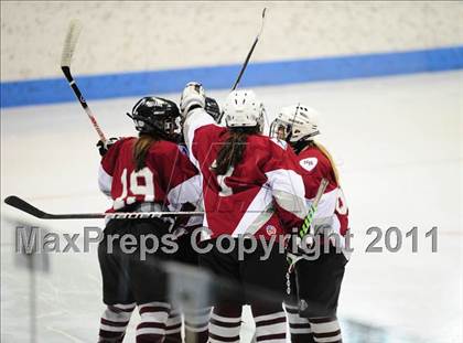 Thumbnail 1 in North Haven vs. Simsbury (CCGHL Final) photogallery.