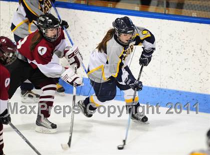 Thumbnail 3 in North Haven vs. Simsbury (CCGHL Final) photogallery.