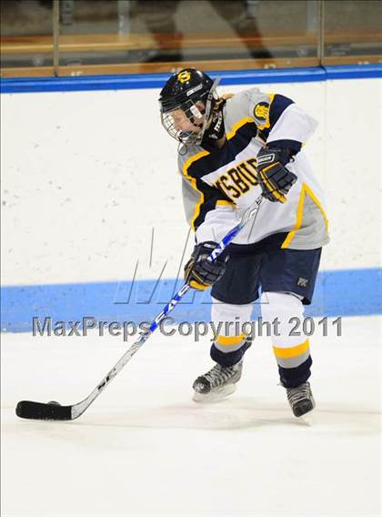 Thumbnail 1 in North Haven vs. Simsbury (CCGHL Final) photogallery.
