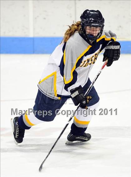 Thumbnail 2 in North Haven vs. Simsbury (CCGHL Final) photogallery.