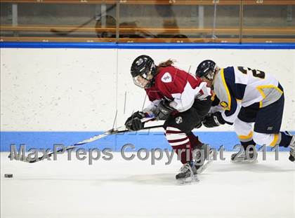 Thumbnail 3 in North Haven vs. Simsbury (CCGHL Final) photogallery.