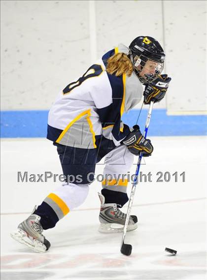 Thumbnail 2 in North Haven vs. Simsbury (CCGHL Final) photogallery.