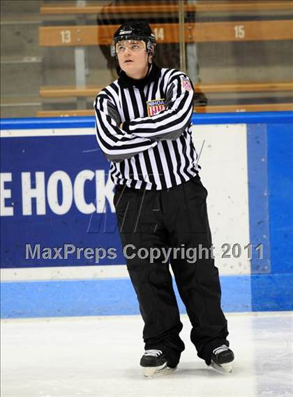 Thumbnail 2 in North Haven vs. Simsbury (CCGHL Final) photogallery.
