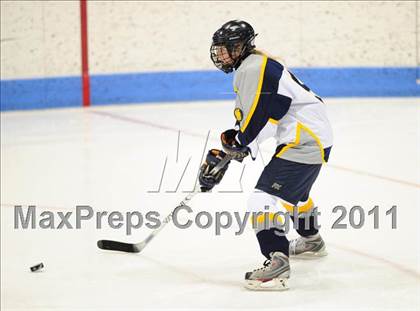 Thumbnail 3 in North Haven vs. Simsbury (CCGHL Final) photogallery.