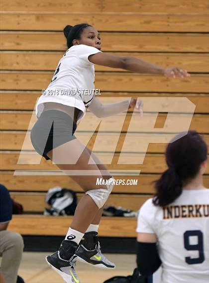 Thumbnail 1 in Antelope @ Inderkum photogallery.