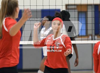 Thumbnail 2 in Antelope @ Inderkum photogallery.