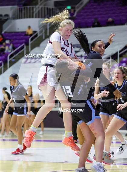 Thumbnail 1 in Westlake vs. Lone Peak (UHSAA 6A Quarterfinal) photogallery.