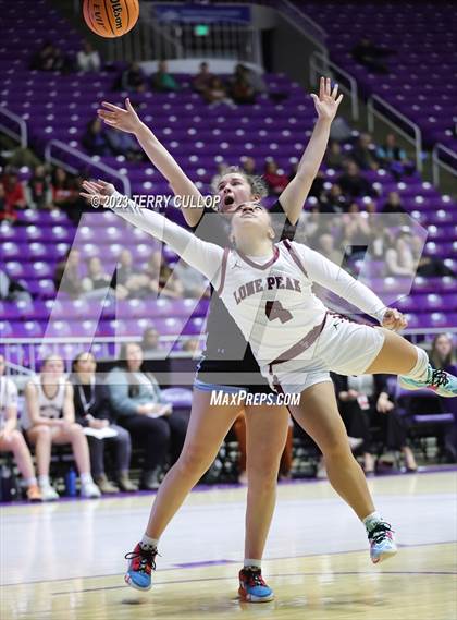 Thumbnail 3 in Westlake vs. Lone Peak (UHSAA 6A Quarterfinal) photogallery.