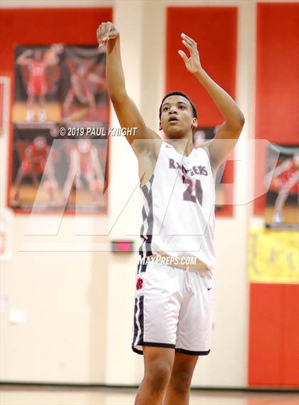Thumbnail 3 in Vandegrift @ Vista Ridge photogallery.