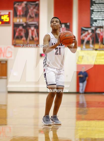 Thumbnail 2 in Vandegrift @ Vista Ridge photogallery.