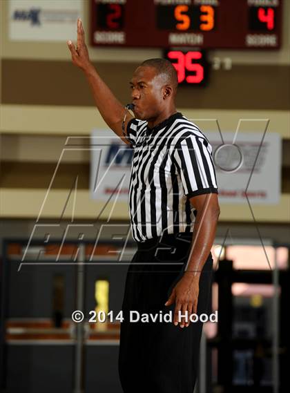 Thumbnail 2 in Olympia vs. JW North (MaxPreps Holiday Classic) photogallery.