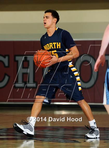 Thumbnail 3 in Olympia vs. JW North (MaxPreps Holiday Classic) photogallery.