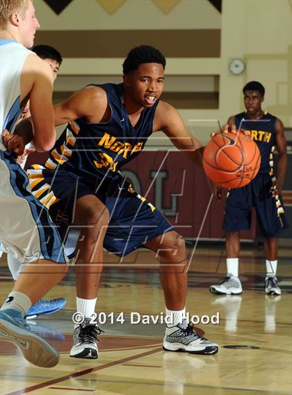 Thumbnail 3 in Olympia vs. JW North (MaxPreps Holiday Classic) photogallery.
