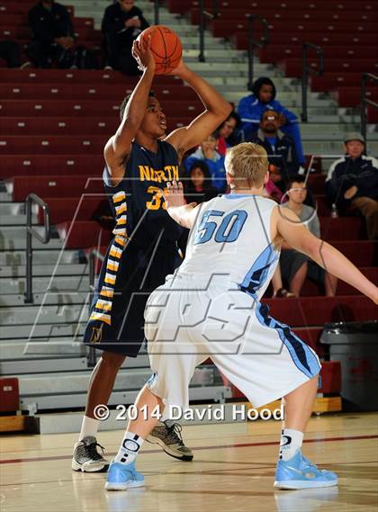 Thumbnail 3 in Olympia vs. JW North (MaxPreps Holiday Classic) photogallery.
