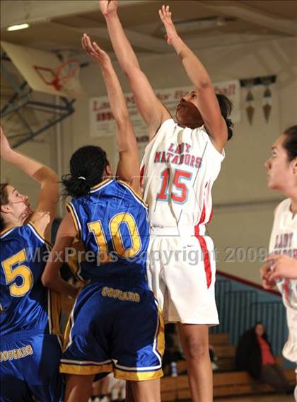 Thumbnail 3 in Del Campo @ Mira Loma photogallery.