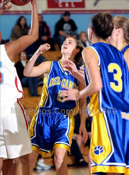 Thumbnail 1 in Del Campo @ Mira Loma photogallery.