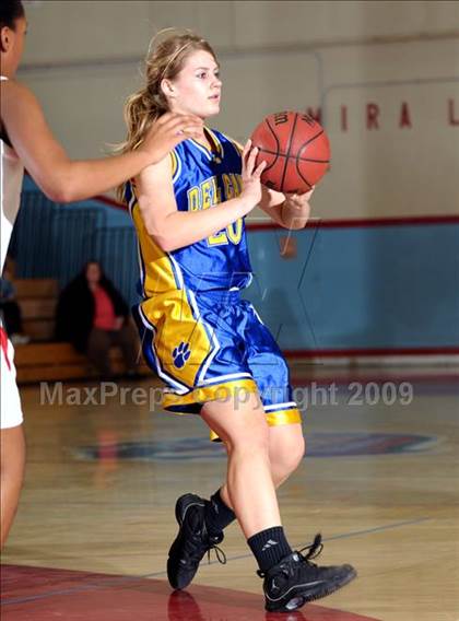 Thumbnail 2 in Del Campo @ Mira Loma photogallery.