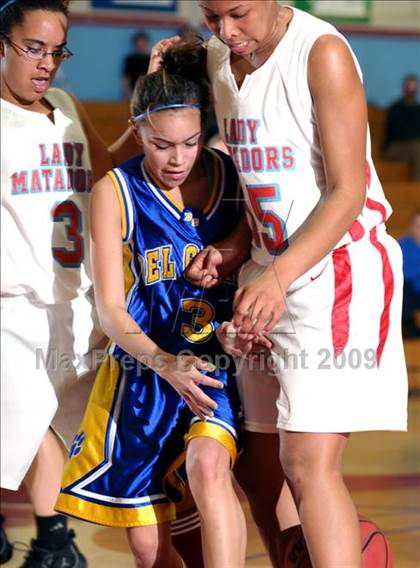 Thumbnail 3 in Del Campo @ Mira Loma photogallery.