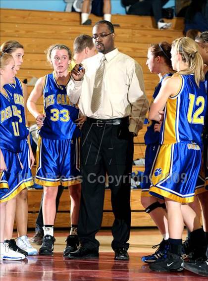 Thumbnail 1 in Del Campo @ Mira Loma photogallery.