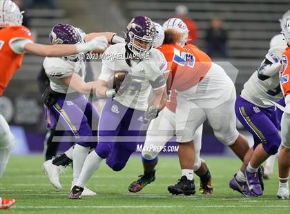 Thumbnail 2 in Lake Stevens vs Graham-Kapowsin (WIAA 4A Final) photogallery.